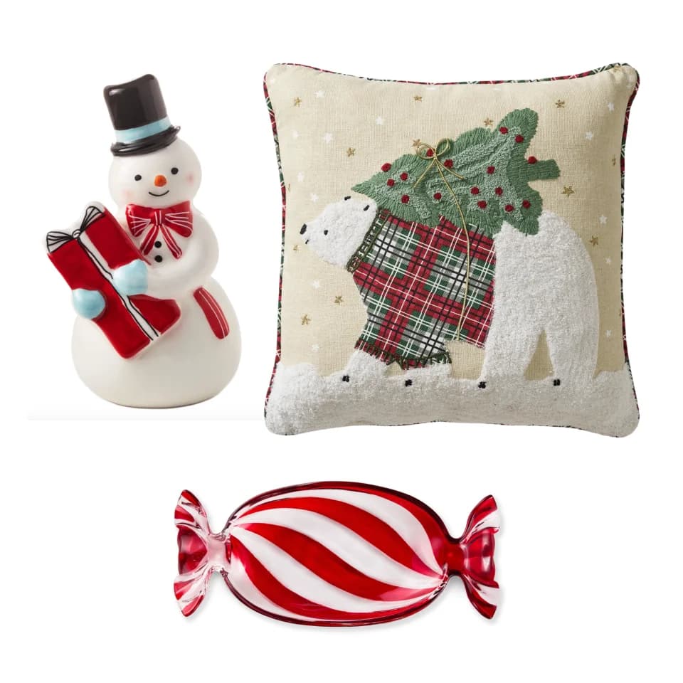 The Christmas Décor Prize Pack